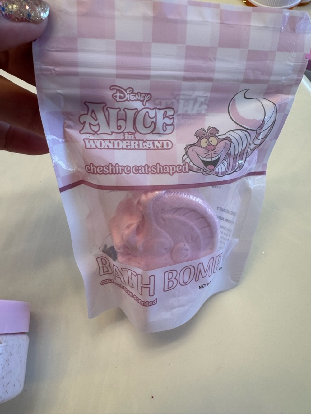 Disney Alice in Wonderland Cheshire Cat Spa Bundle Bath Bomb Lip Gloss Body Care - Picture 4 of 8